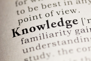 摸底考试是期中考试吗