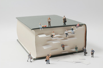 描写美丽的瀑布的诗句