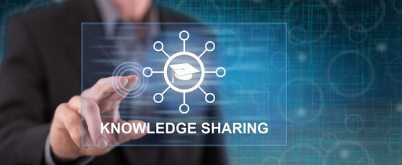 汽车模具钳工怎么样