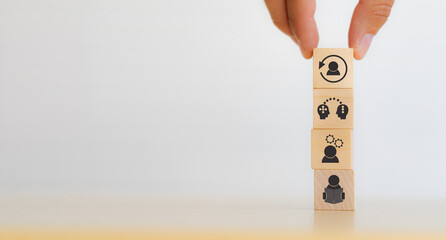 汽车模具钳工怎么样